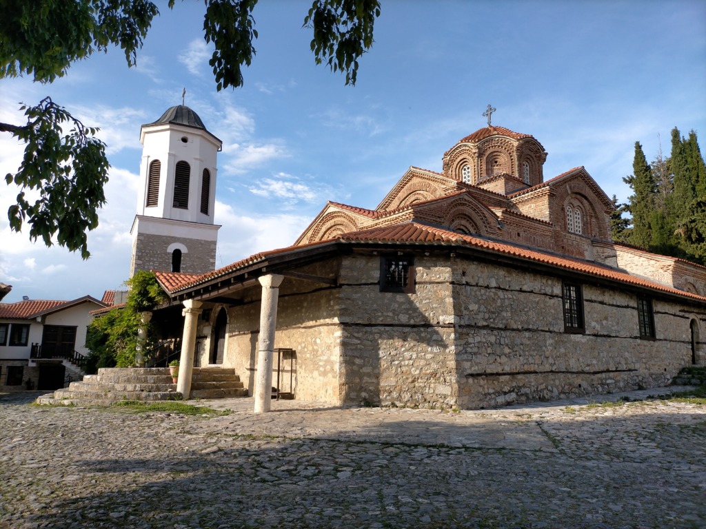 聖ボゴロディツァ・ペリフレプタ教会