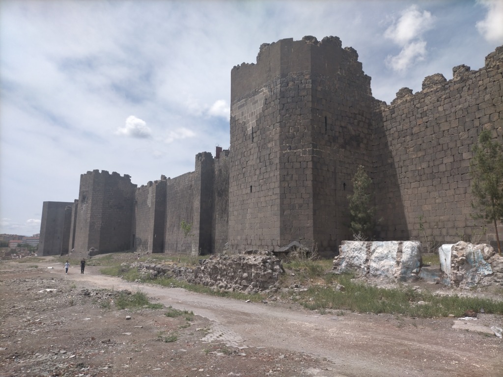 ディヤルバクル城壁
