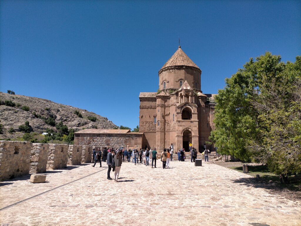 アクダマル教会